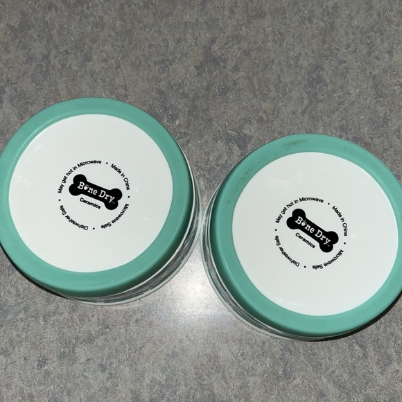 Bone dry pet food bowls. Both for $15. Mint green and white. Ceramic - Picture 3 of 3